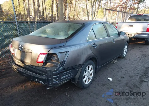 2011 Toyota Camry Le z USA, uszkodzony, nr VIN 4T1BF3EK4BU144242